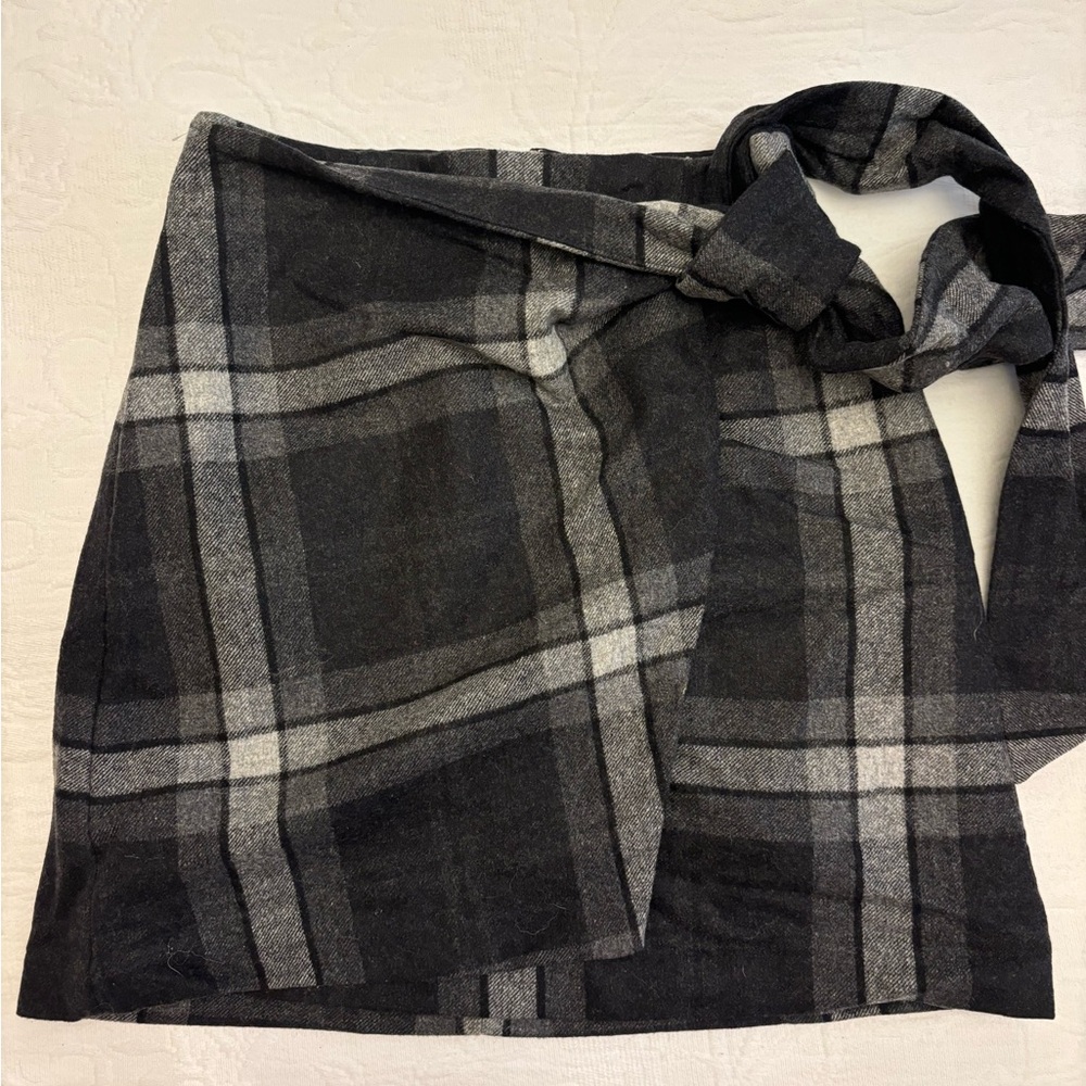 Wilfred Black and Gray Asymmetrical Wrap Skirt
